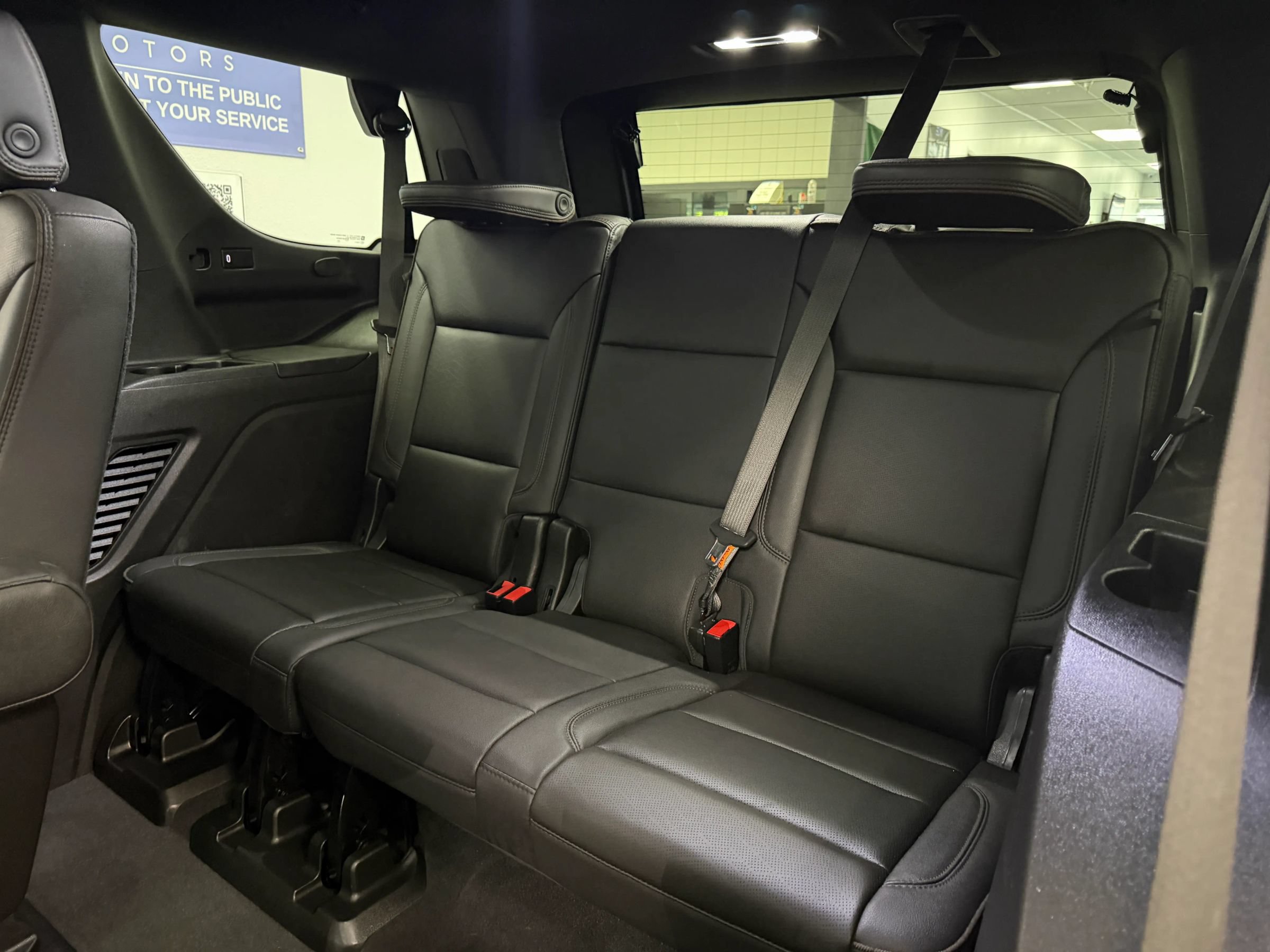 Used 2021 Chevrolet Tahoe High Country AWD/4WD image 26