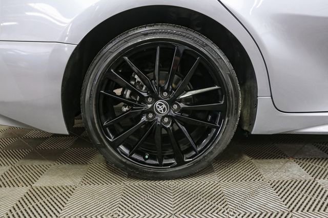 Used 2024 Toyota Camry XSE FWD image 14