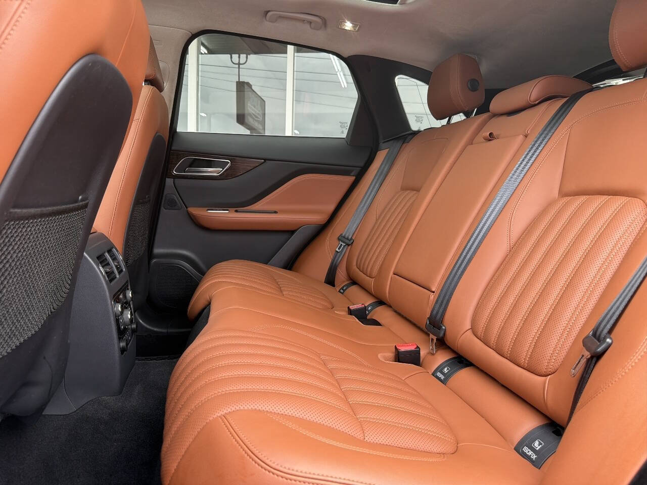 Used 2018 Jaguar F-PACE Portfolio AWD/4WD image 21