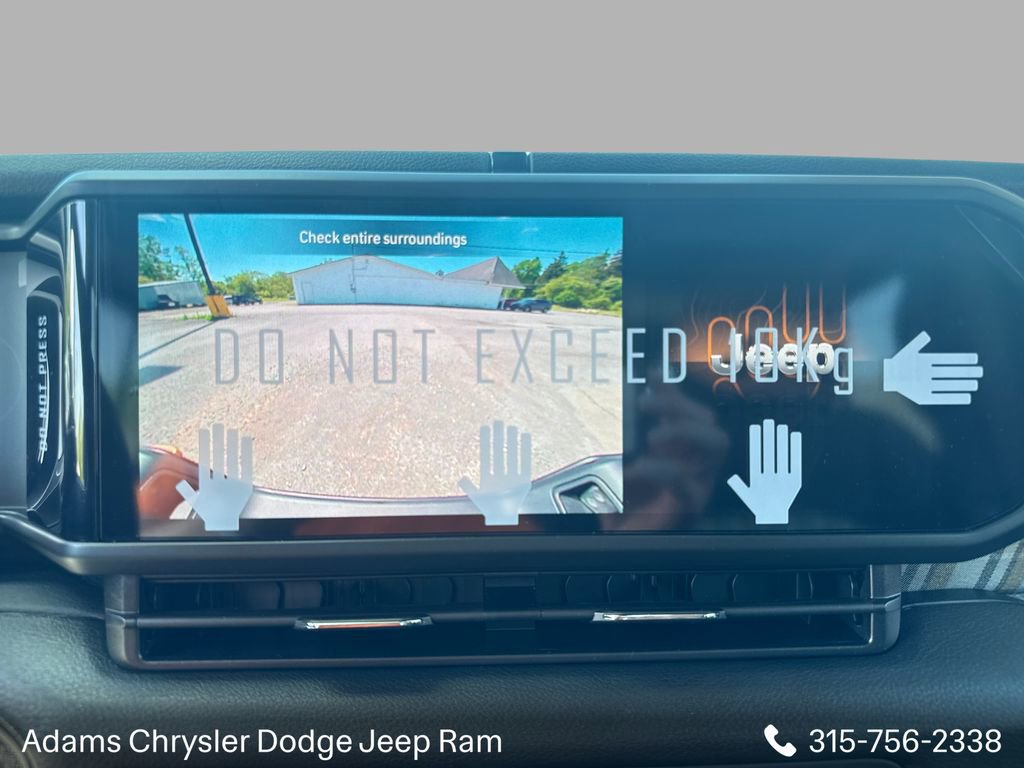 New 2026 Jeep Gladiator Sport AWD/4WD image 21