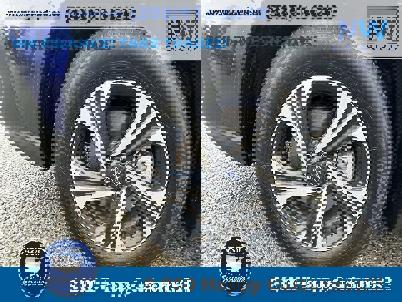 Used 2024 Subaru Crosstrek 2.0i Premium image 10