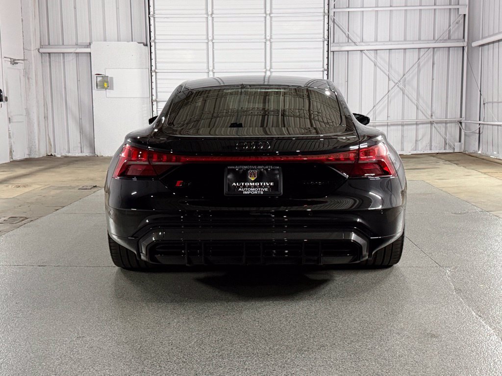 Used 2022 Audi RS e-tron GT w/ Carbon Performance Package AWD/4WD image 11