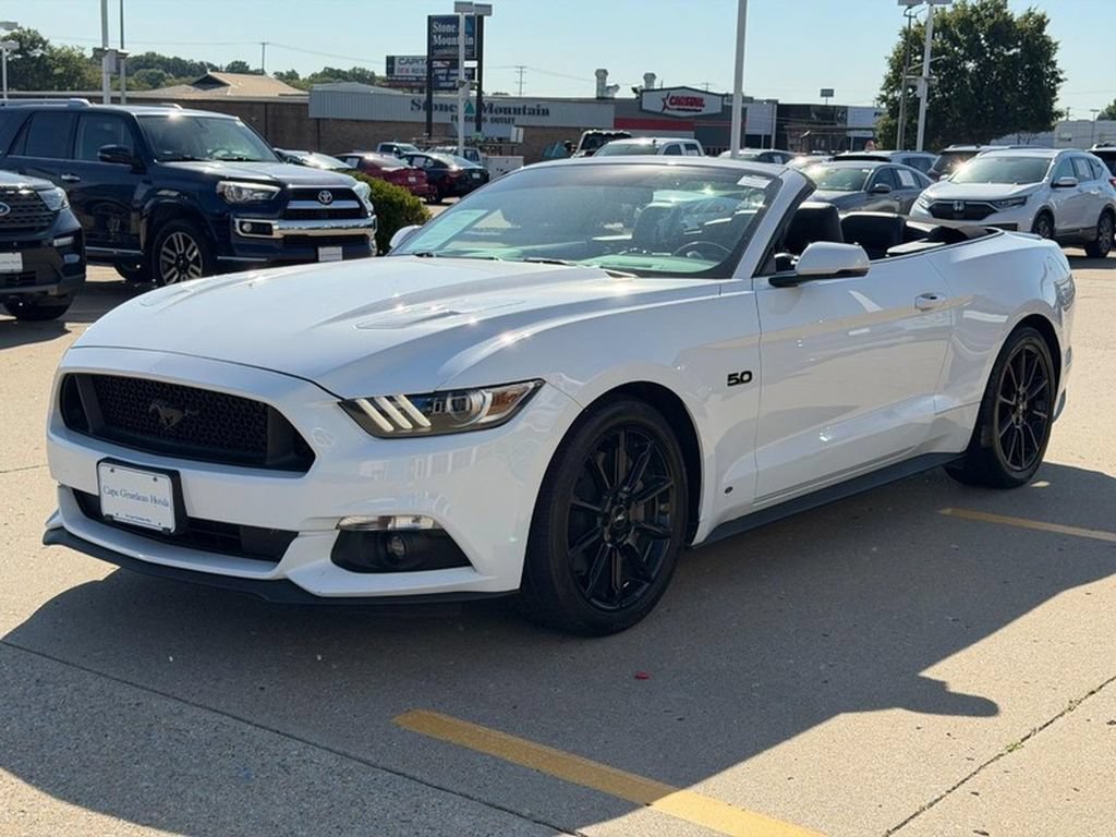 Used 2016 Ford Mustang GT Premium w/ Equipment Group 401A RWD image 8