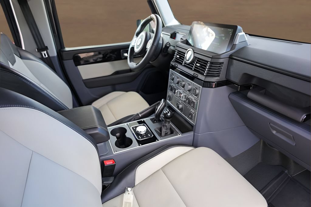 Used 2024 INEOS Grenadier Station Wagon AWD/4WD image 28