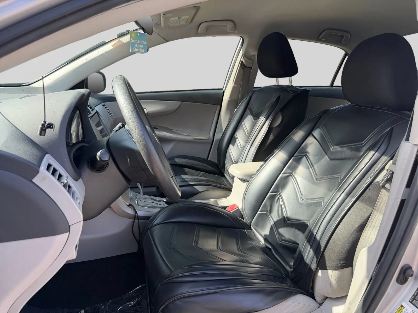 Used 2012 Toyota Corolla LE FWD image 10