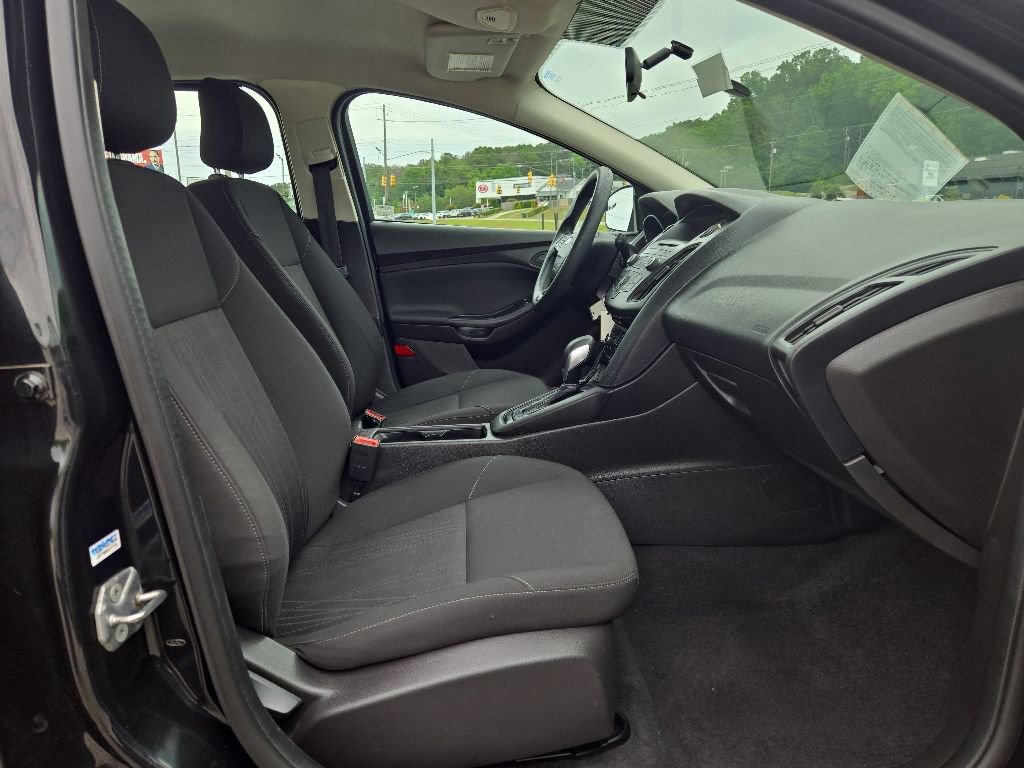 Used 2015 Ford Focus S FWD image 21
