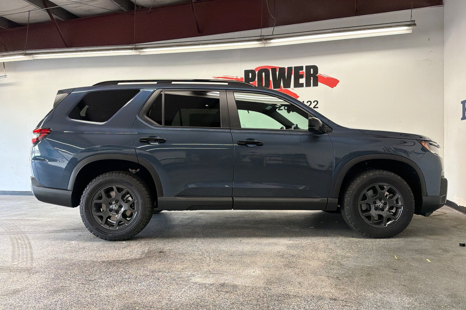 New 2026 Honda Pilot TrailSport image 2