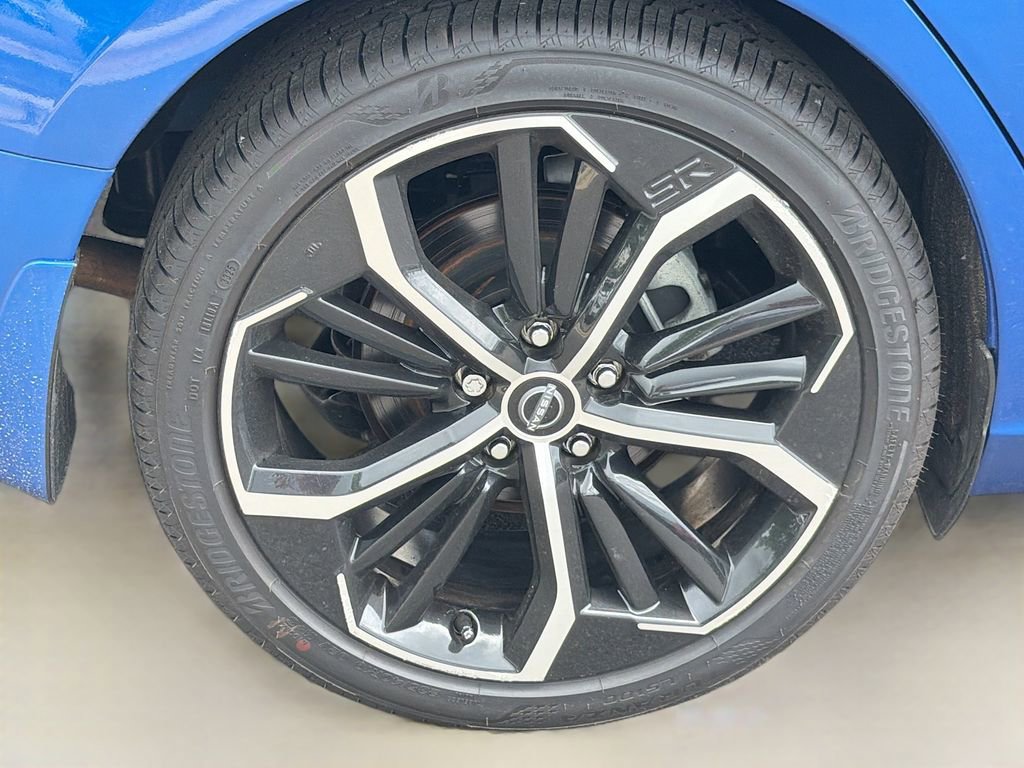 Used 2025 Nissan Altima 2.5 SR FWD image 9