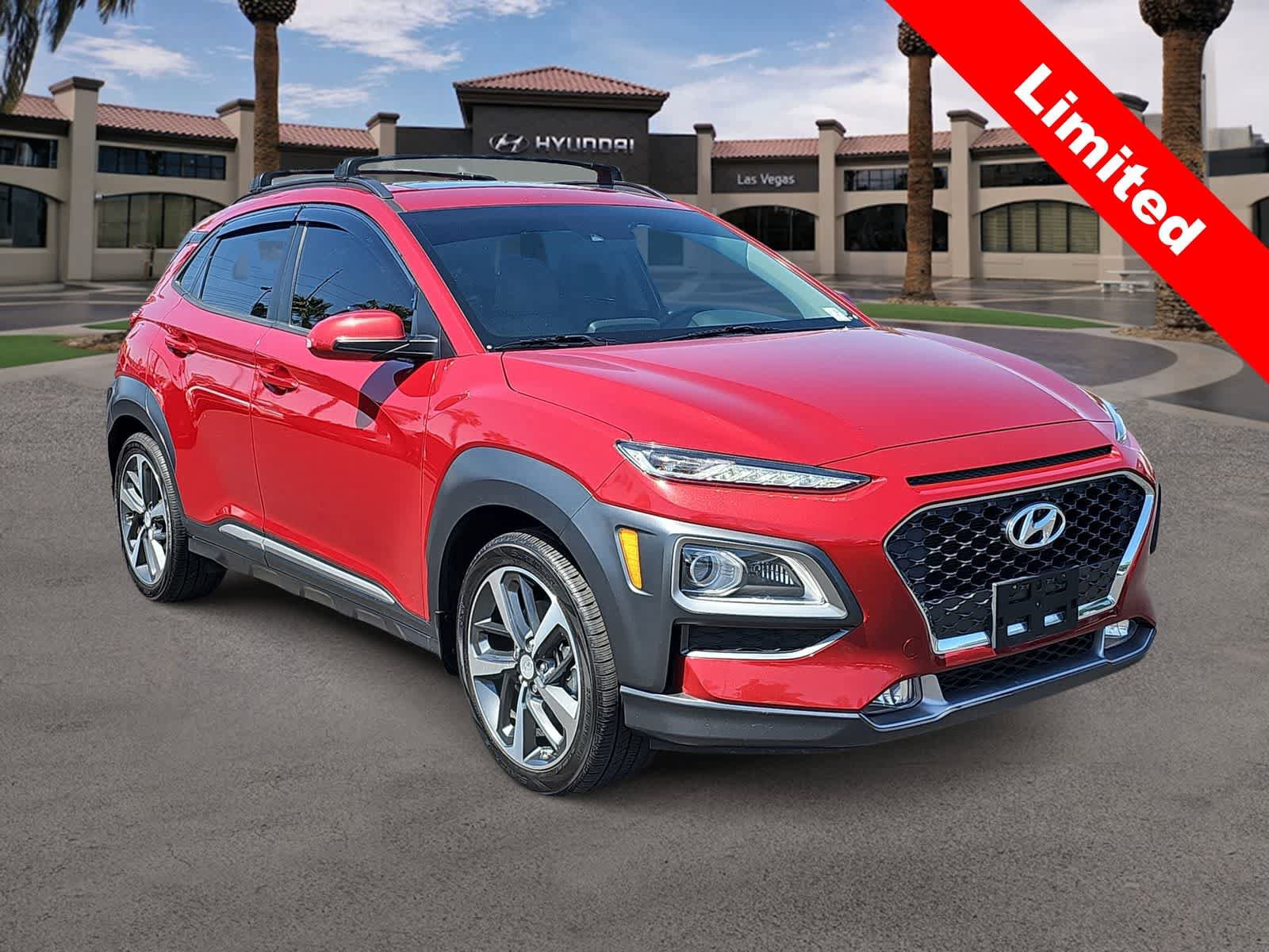Used 2021 Hyundai Kona Limited w/ Cargo Package FWD image 2