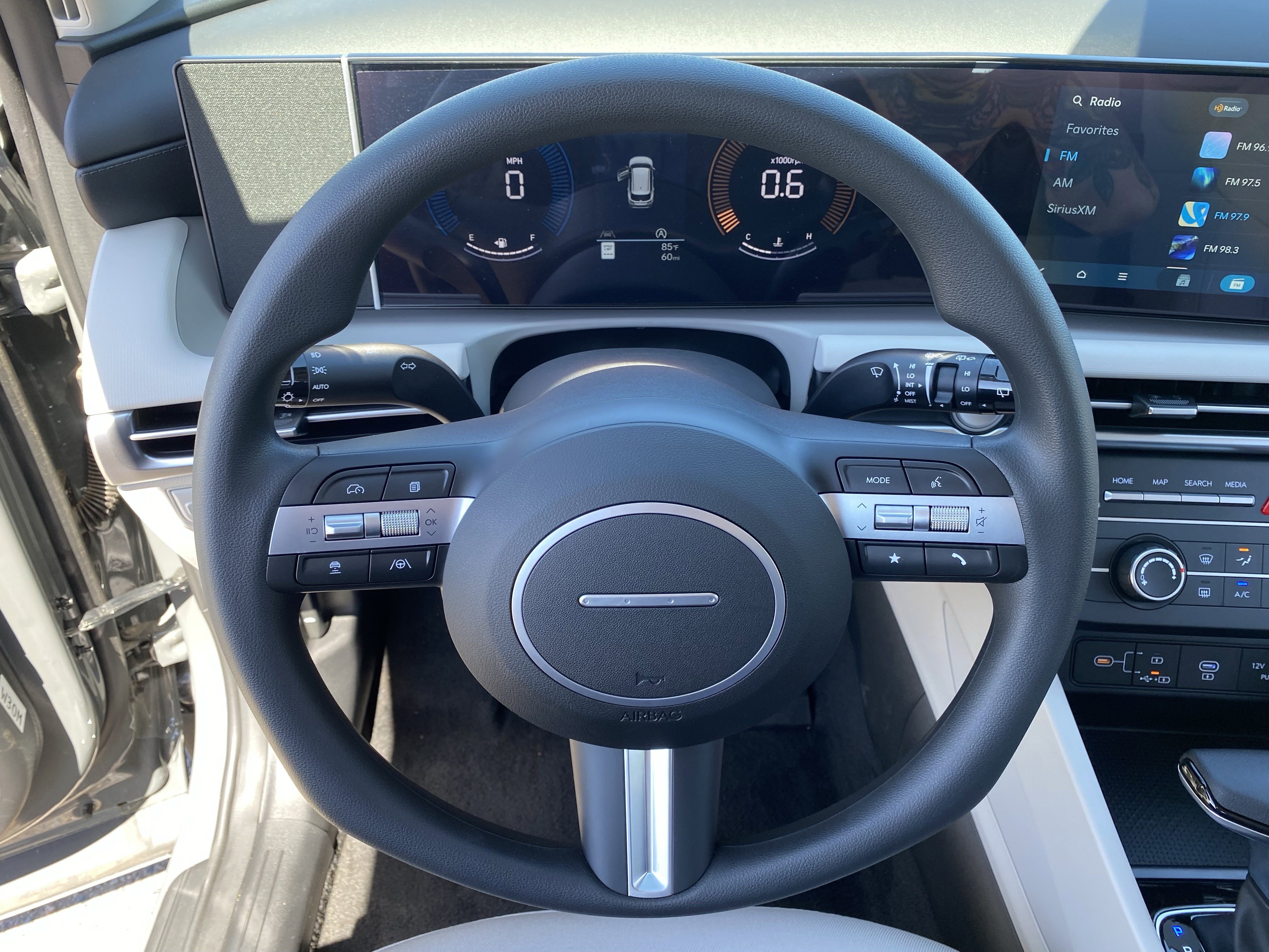 Certified 2026 Hyundai Tucson SE image 25