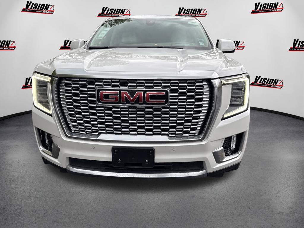 Used 2022 GMC Yukon Denali AWD/4WD image 2