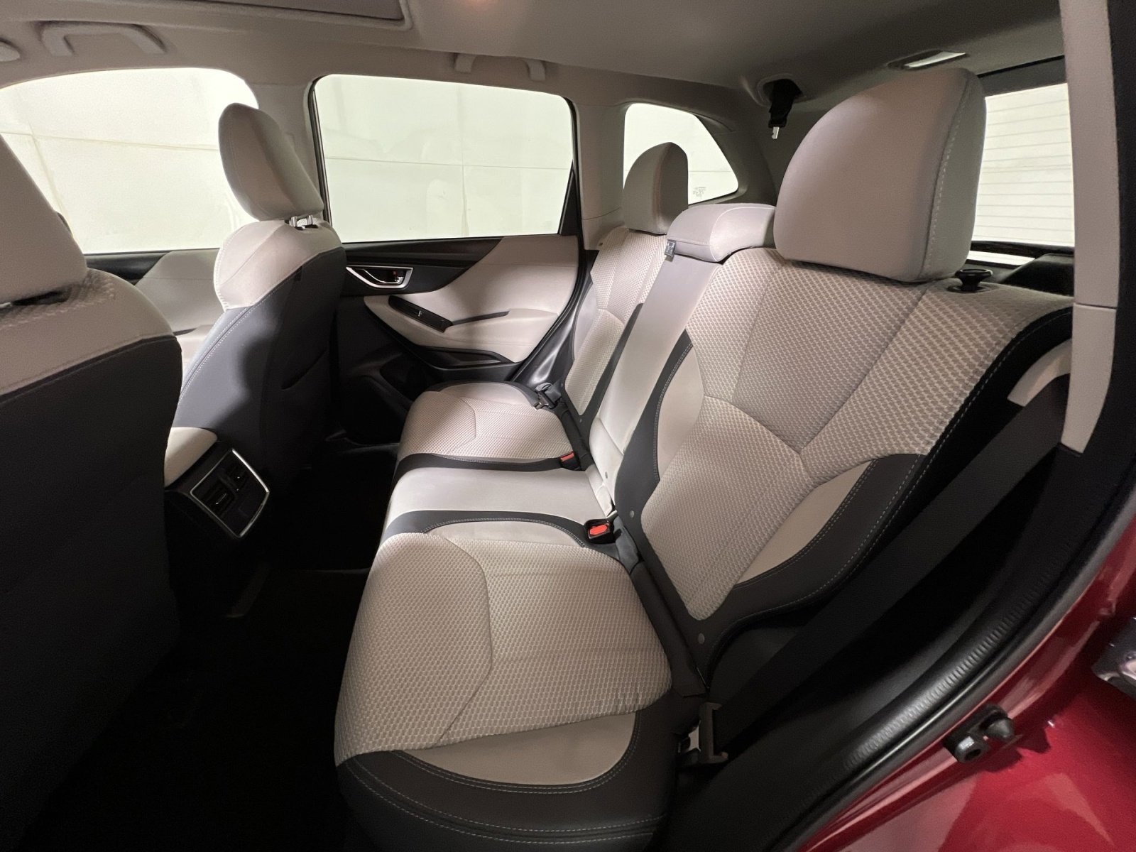 Used 2019 Subaru Forester Premium w/ All-Weather Package image 20