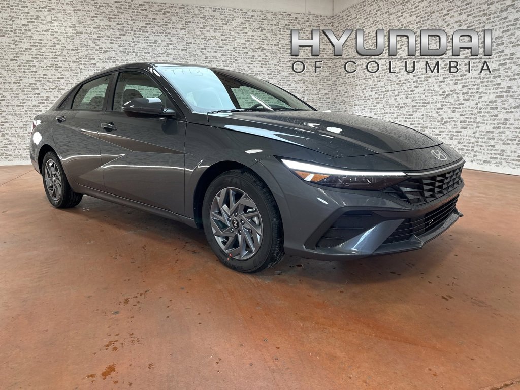 New 2026 Hyundai Elantra Blue