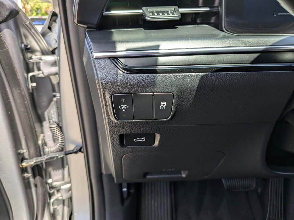 Certified 2025 Kia K5 GT-Line FWD image 28