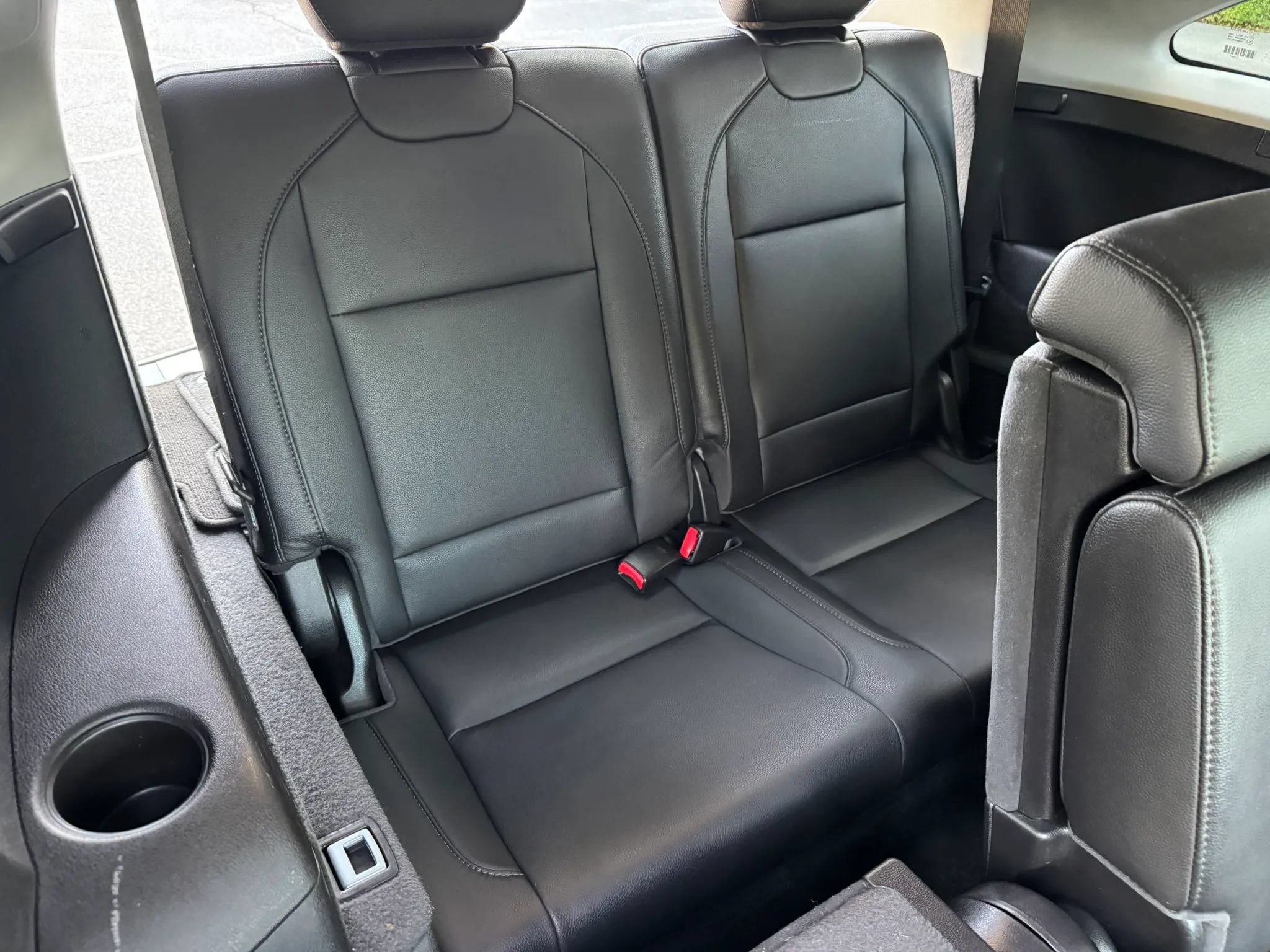 Used 2016 Acura MDX w/ Technology Package AWD/4WD image 27
