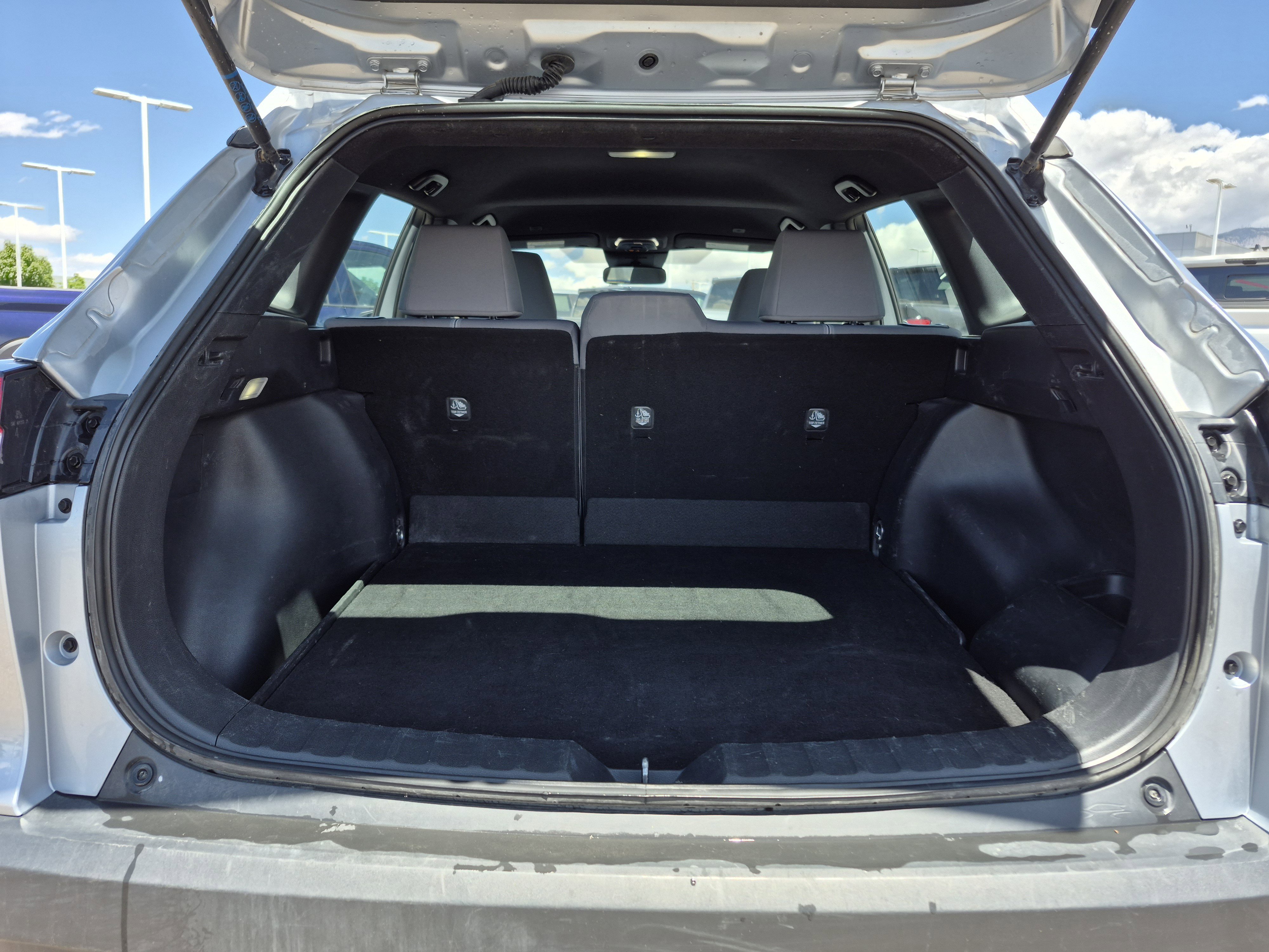 Used 2025 Toyota Corolla Cross AWD Hybrid image 20
