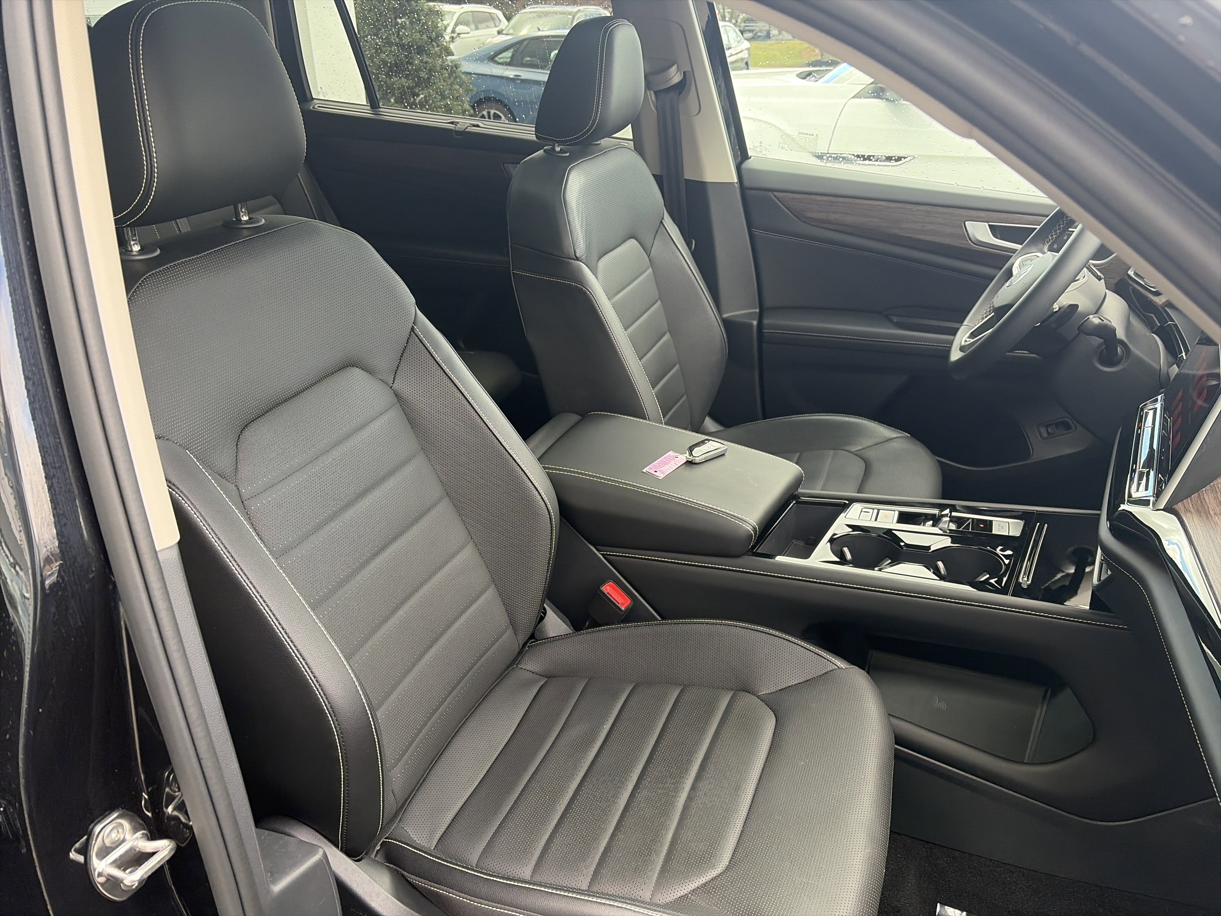 Used 2024 Volkswagen Atlas SEL image 42