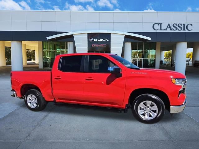 Used 2025 Chevrolet Silverado 1500 LT RWD image 9