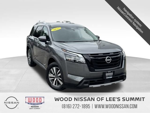 Used 2023 Nissan Pathfinder SL w/ Black Appearance Package