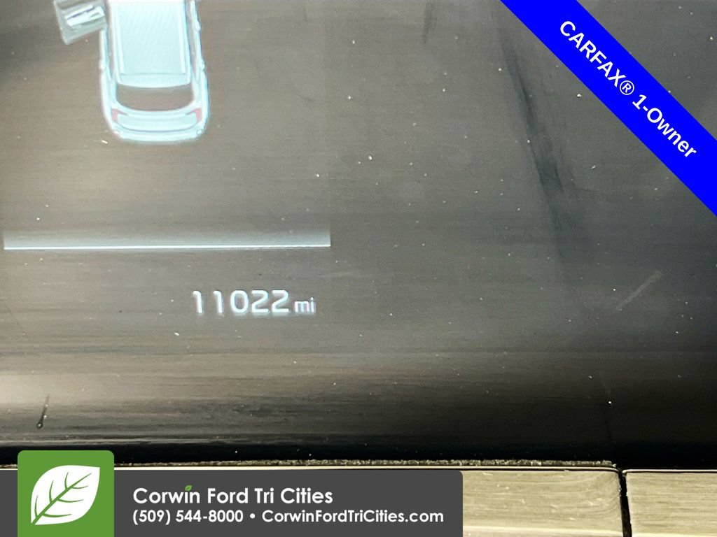 Used 2025 Kia Telluride EX X-Line AWD/4WD image 2