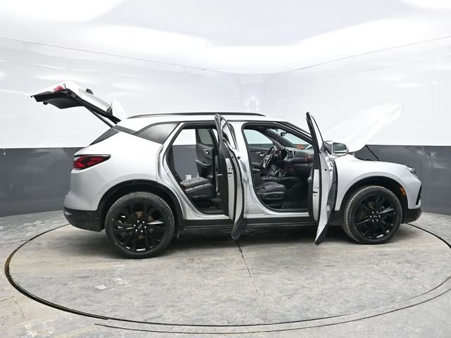 Used 2020 Chevrolet Blazer RS image 44