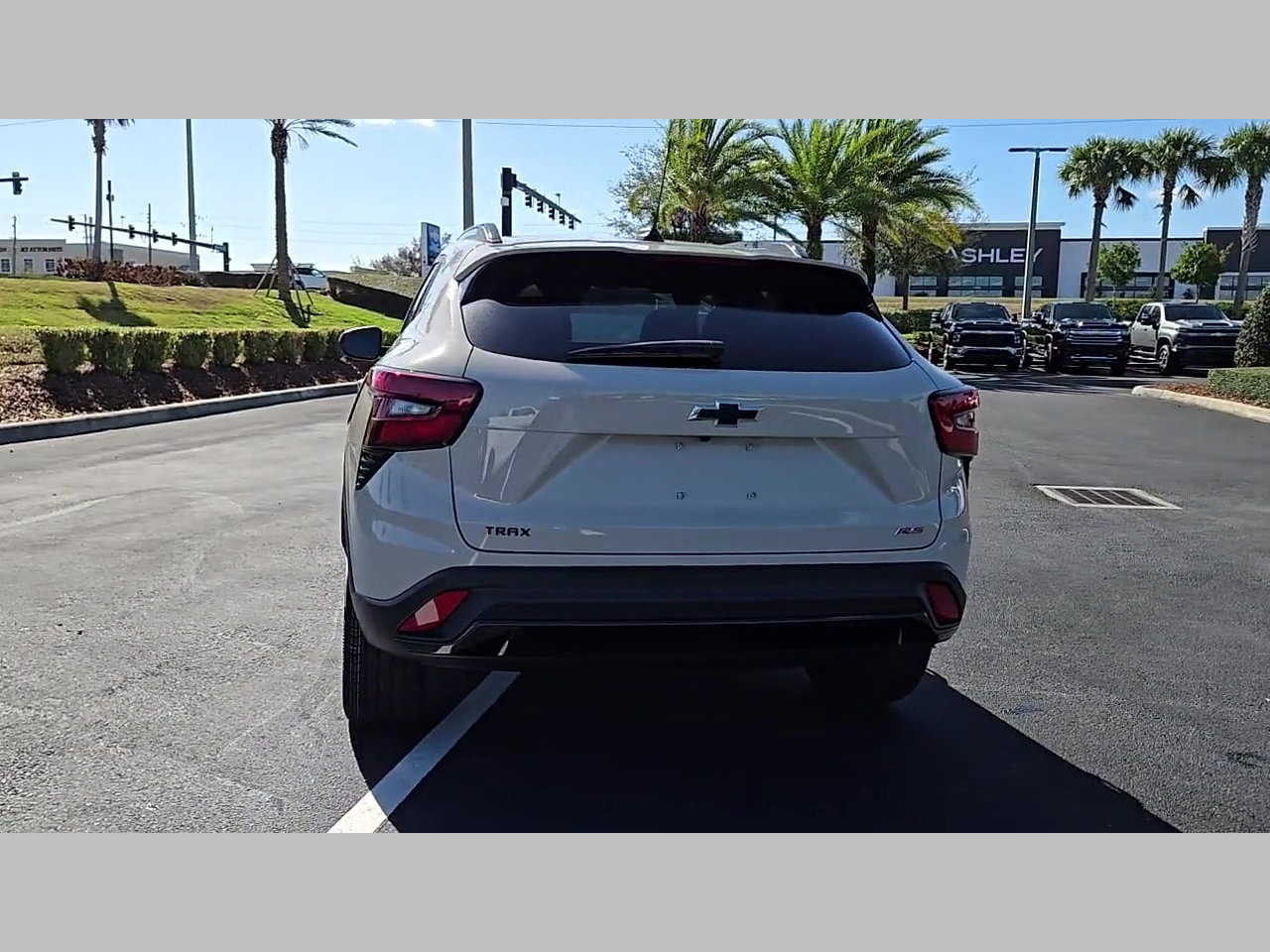 New 2026 Chevrolet Trax RS w/ Sunroof Package image 19