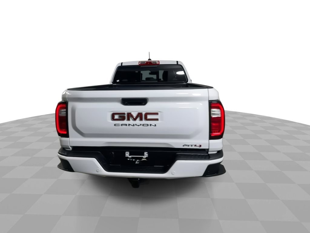 Used 2025 GMC Canyon AT4 image 7
