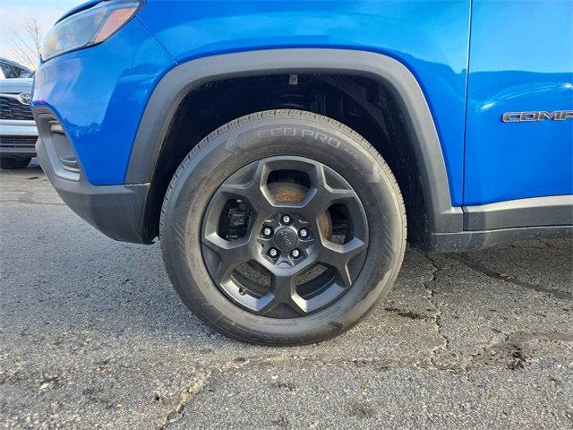 Used 2022 Jeep Compass Trailhawk image 36