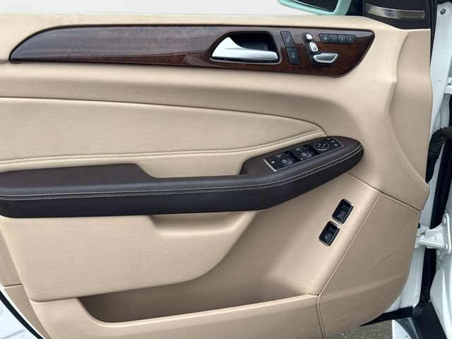 Used 2019 Mercedes-Benz GLS 450 4MATIC image 14