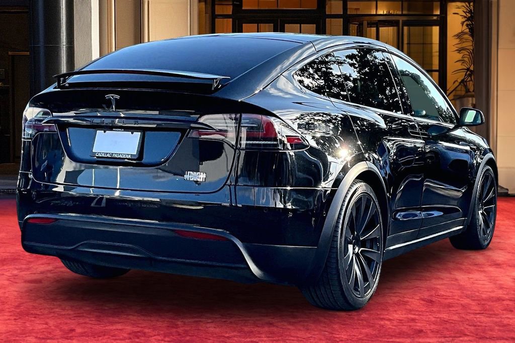 Used 2022 Tesla Model X Plaid image 6