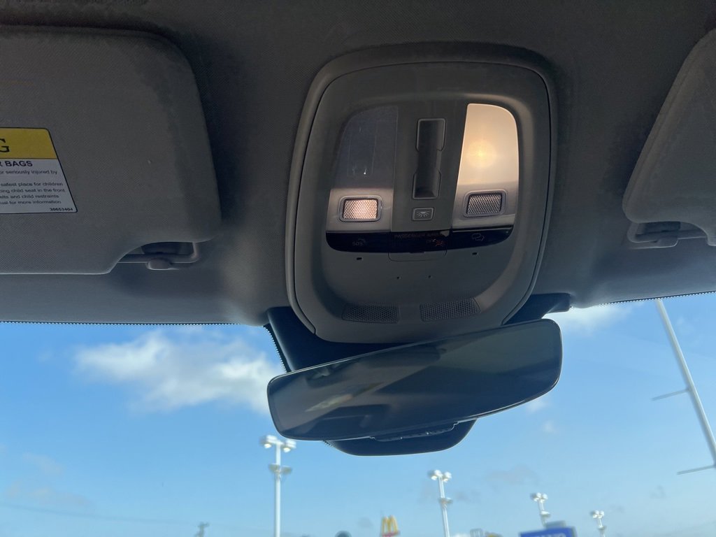 New 2026 Volvo XC90 B6 Plus w/ Protection Package Premier image 26