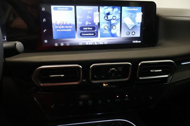 New 2026 Nissan Sentra SR w/ SR Premium Package FWD image 19
