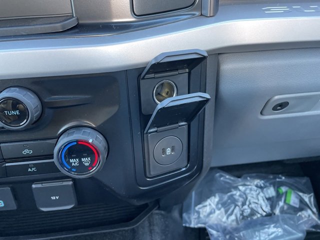 New 2025 Ford F350 XL w/ XL Chrome Package image 44