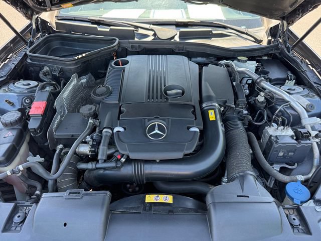 Used 2015 Mercedes-Benz SLK 250 image 19