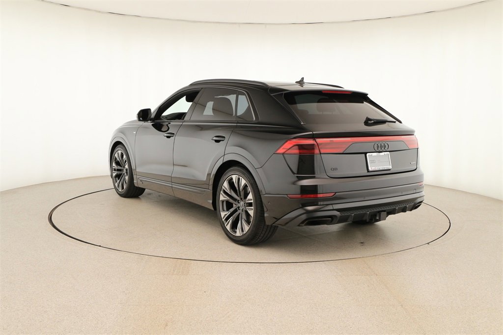 Certified 2025 Audi Q8 Prestige w/ Prestige Package image 4
