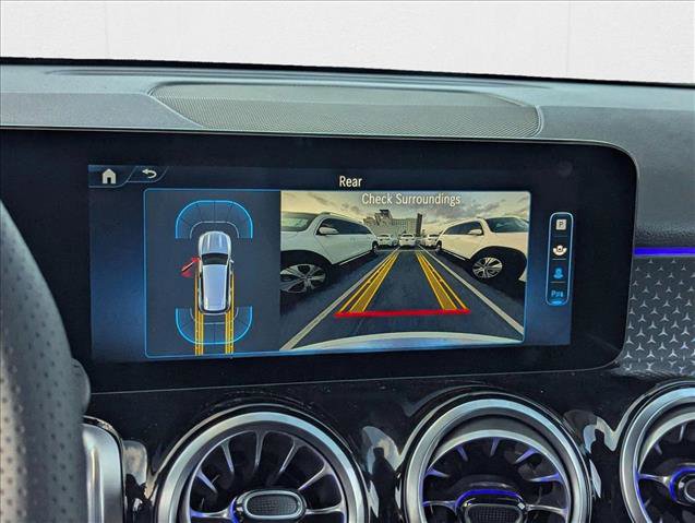 New 2025 Mercedes-Benz GLB 250 image 12