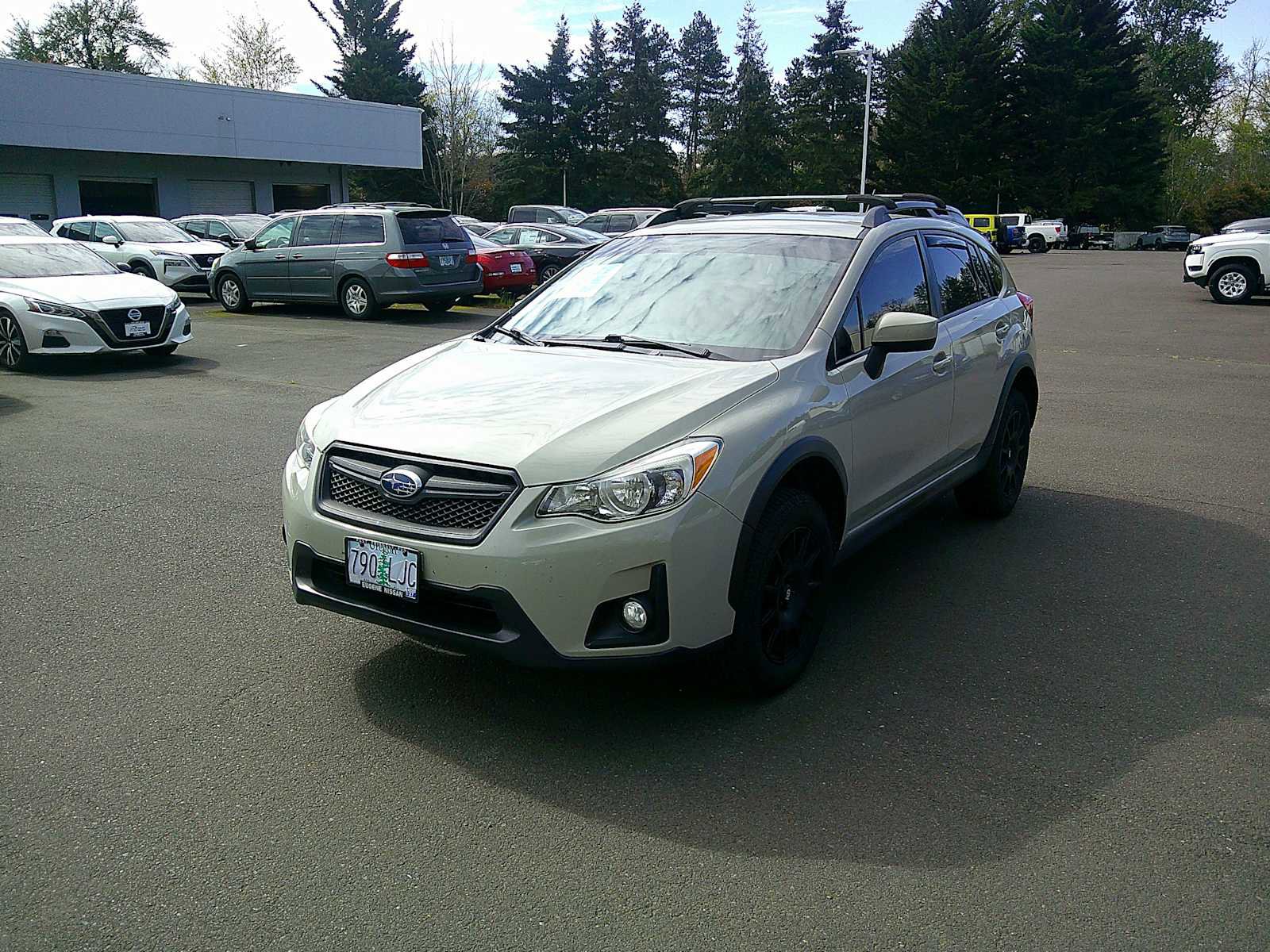 Used 2017 Subaru Crosstrek 2.0i Premium image 1