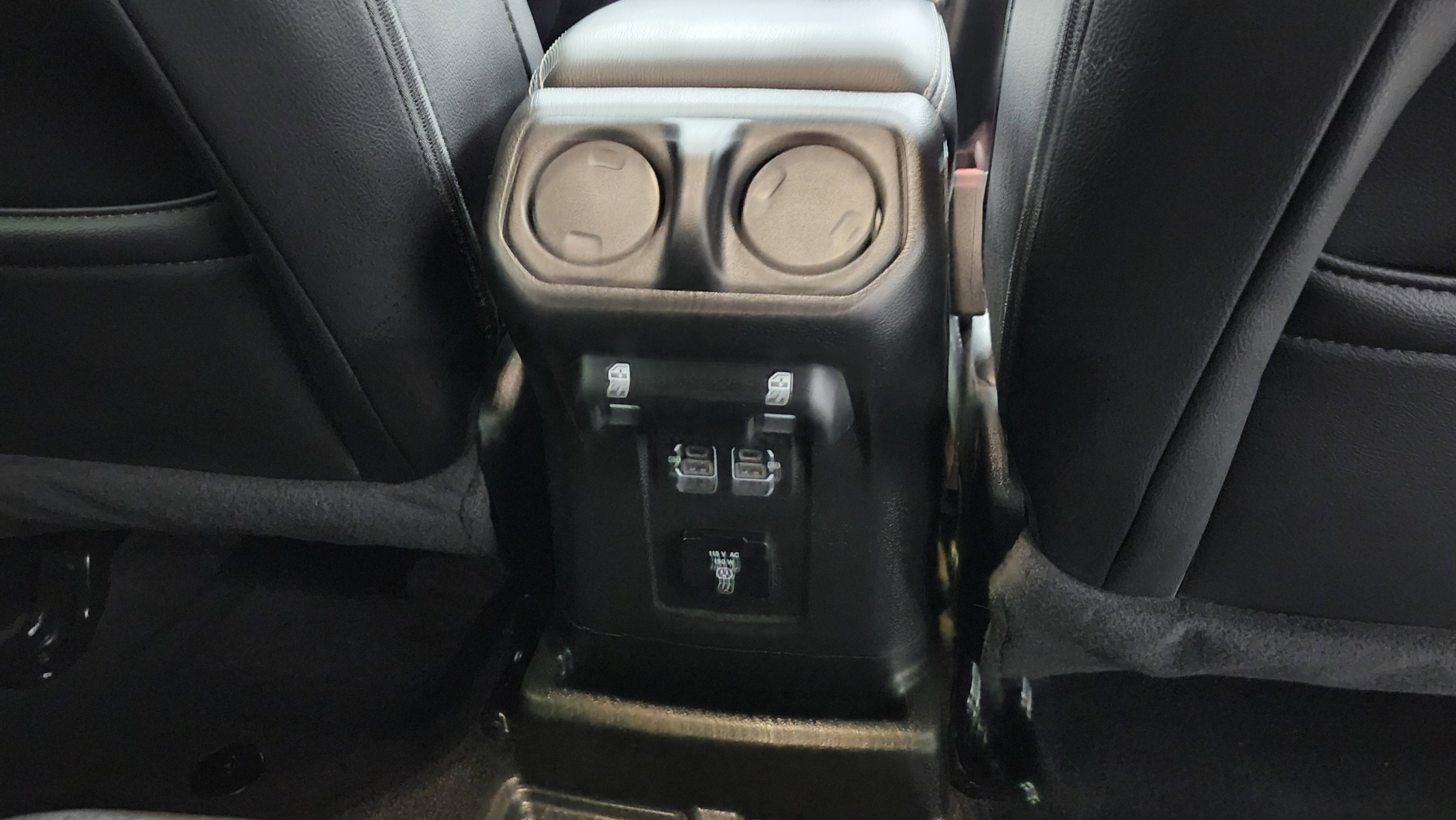 Used 2022 Jeep Wrangler Unlimited Sahara w/ Cold Weather Group image 22