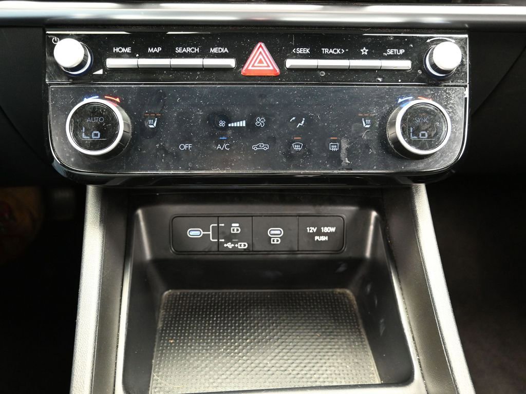 Used 2025 Hyundai Santa Cruz SEL image 36