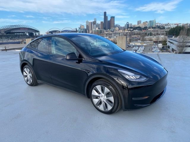 Used 2020 Tesla Model Y Long Range image 25