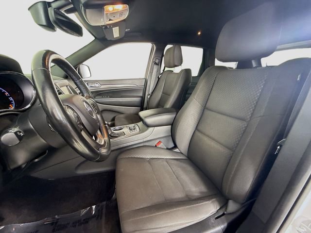 Used 2019 Jeep Grand Cherokee Laredo image 20