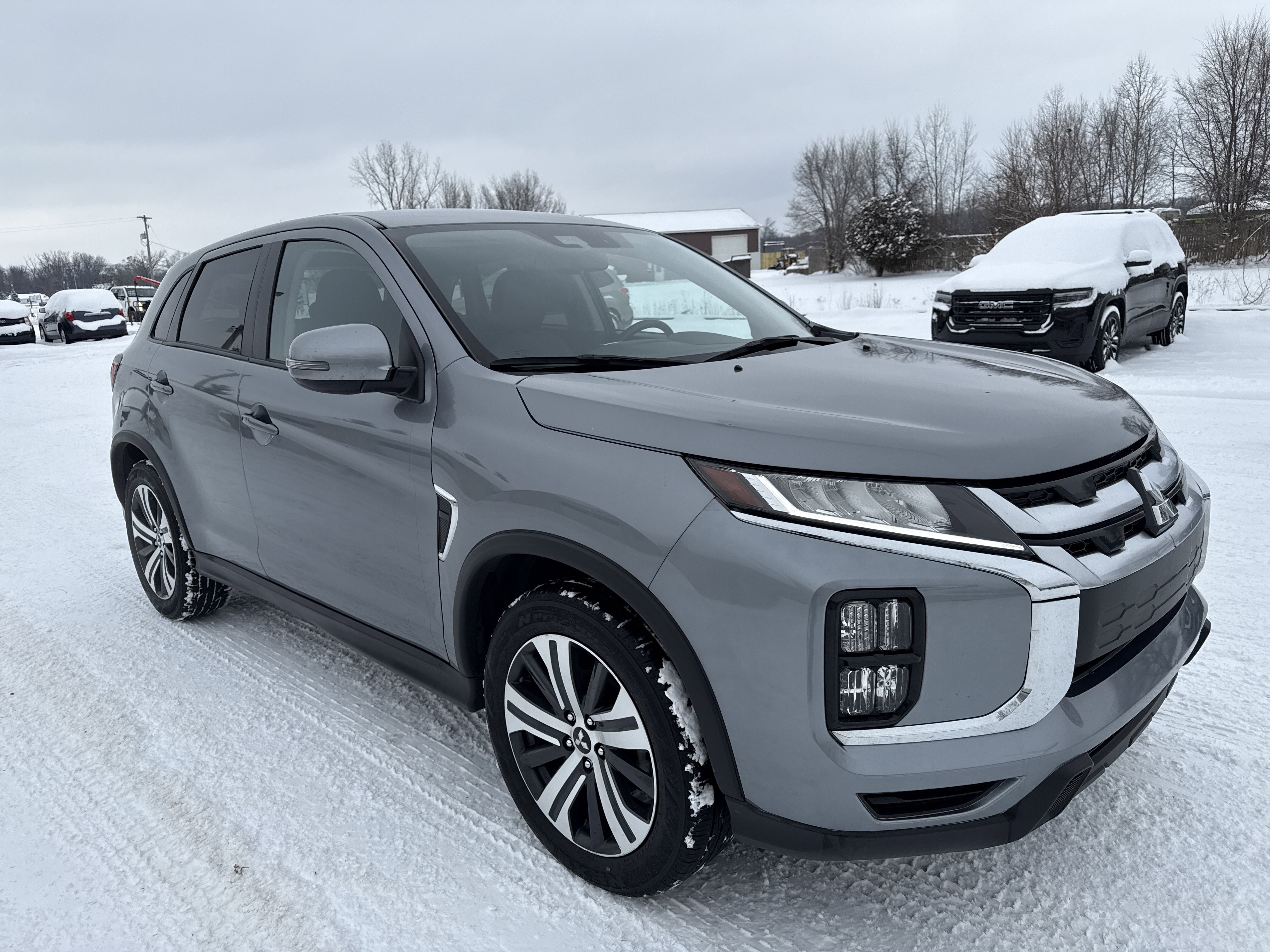 Used 2024 Mitsubishi Outlander Sport AWD image 1