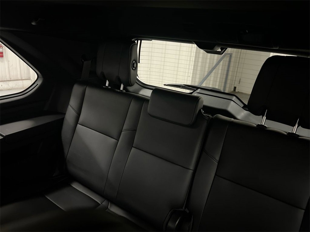 Used 2025 Toyota Sequoia Platinum image 29