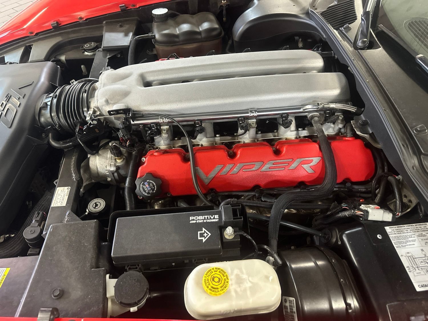Used 2003 Dodge Viper SRT-10 RWD image 15