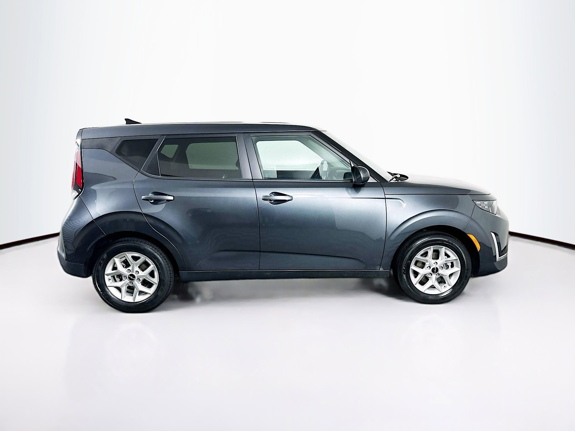 Used 2024 Kia Soul LX w/ Option Group 015 image 10