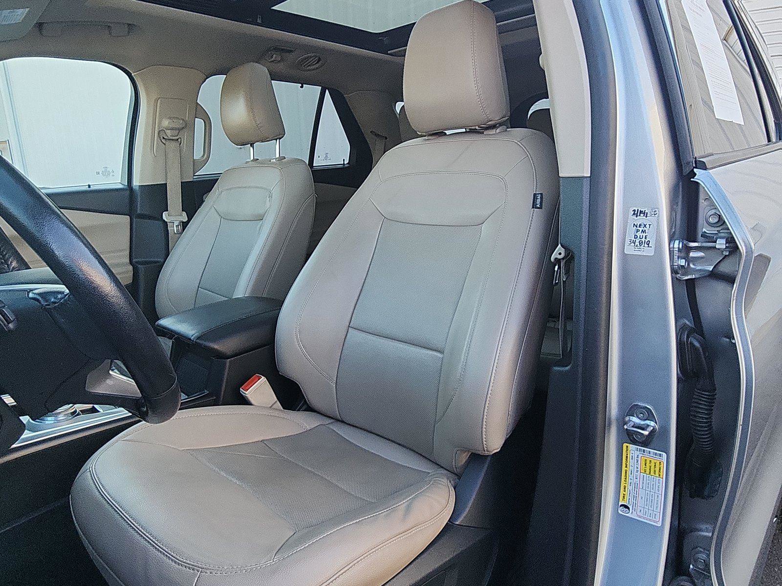 Used 2021 Ford Explorer Limited w/ Equipment Group 301A image 22