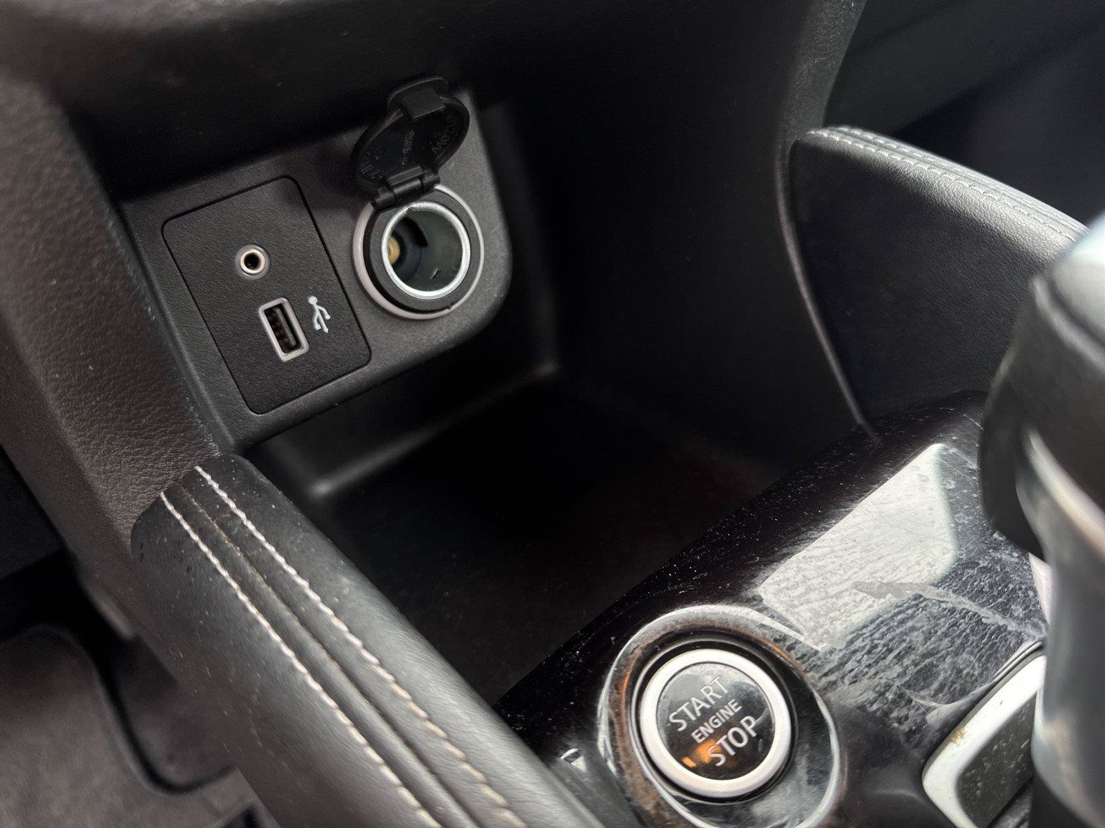 Used 2020 Nissan Kicks SV FWD image 21