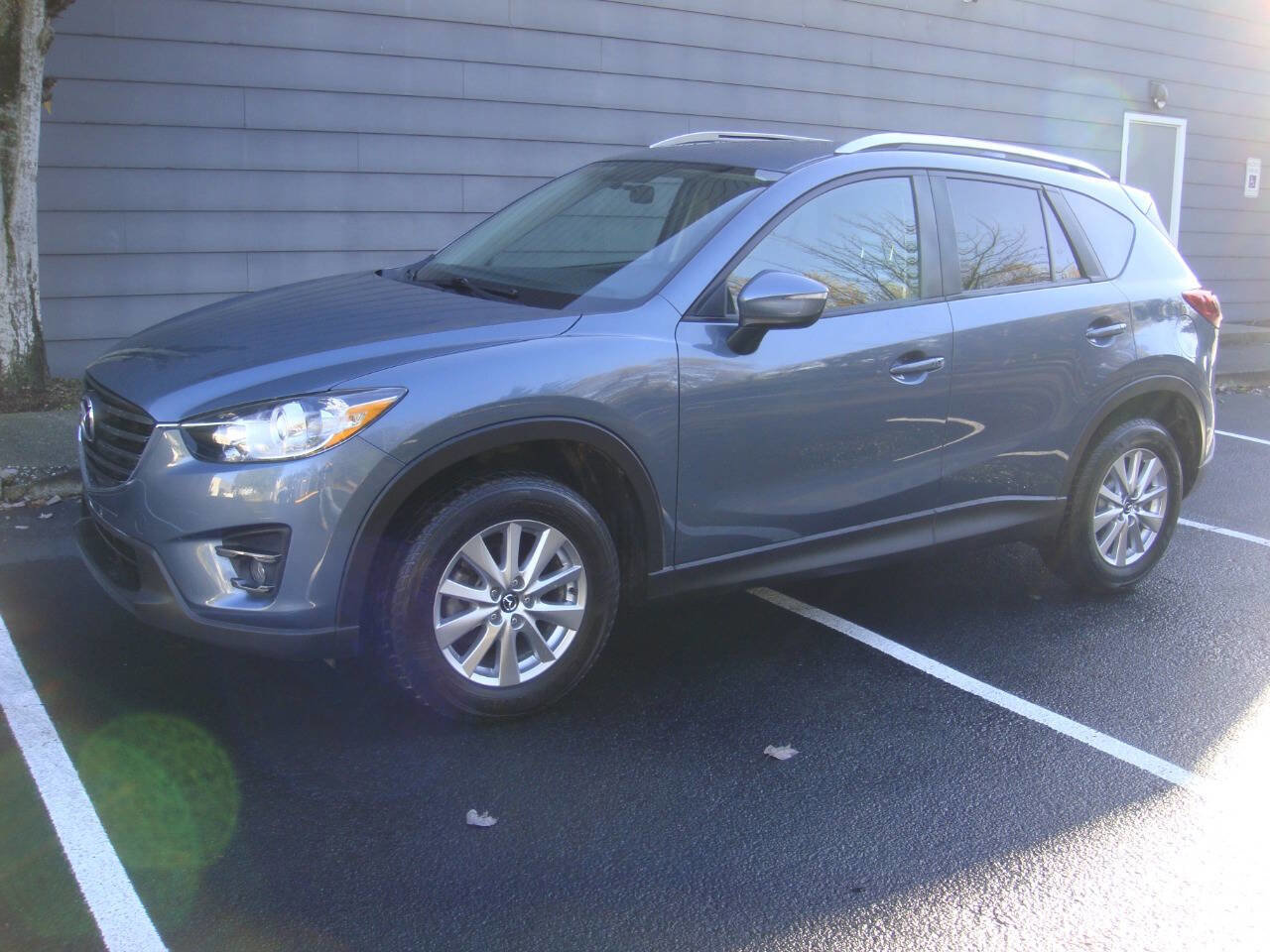 Used 2016 MAZDA CX-5 Touring image 2