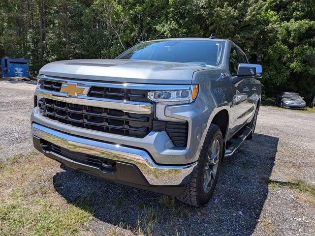 Used 2026 Chevrolet Silverado 1500 LT AWD/4WD image 3
