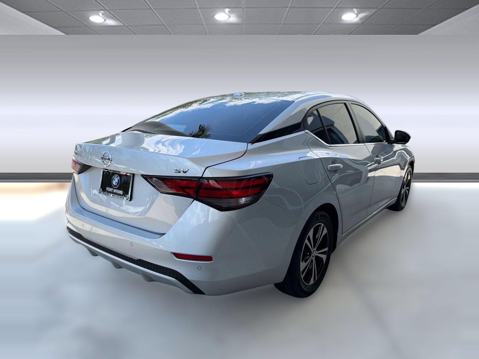 Used 2022 Nissan Sentra SV FWD image 8